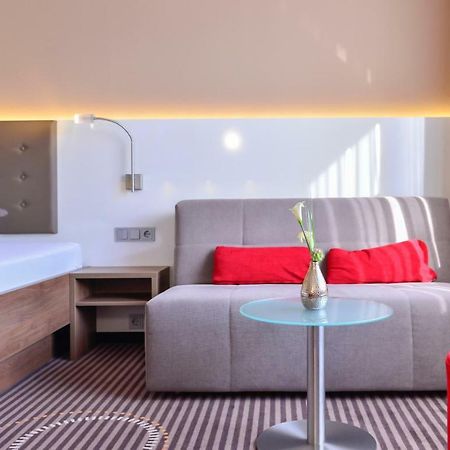 Hotel Fuchsen Kirchheim unter Teck Eksteriør bilde