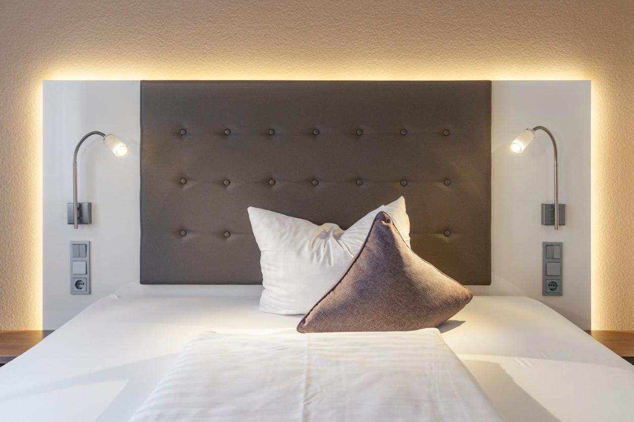 Hotel Fuchsen Kirchheim unter Teck Eksteriør bilde